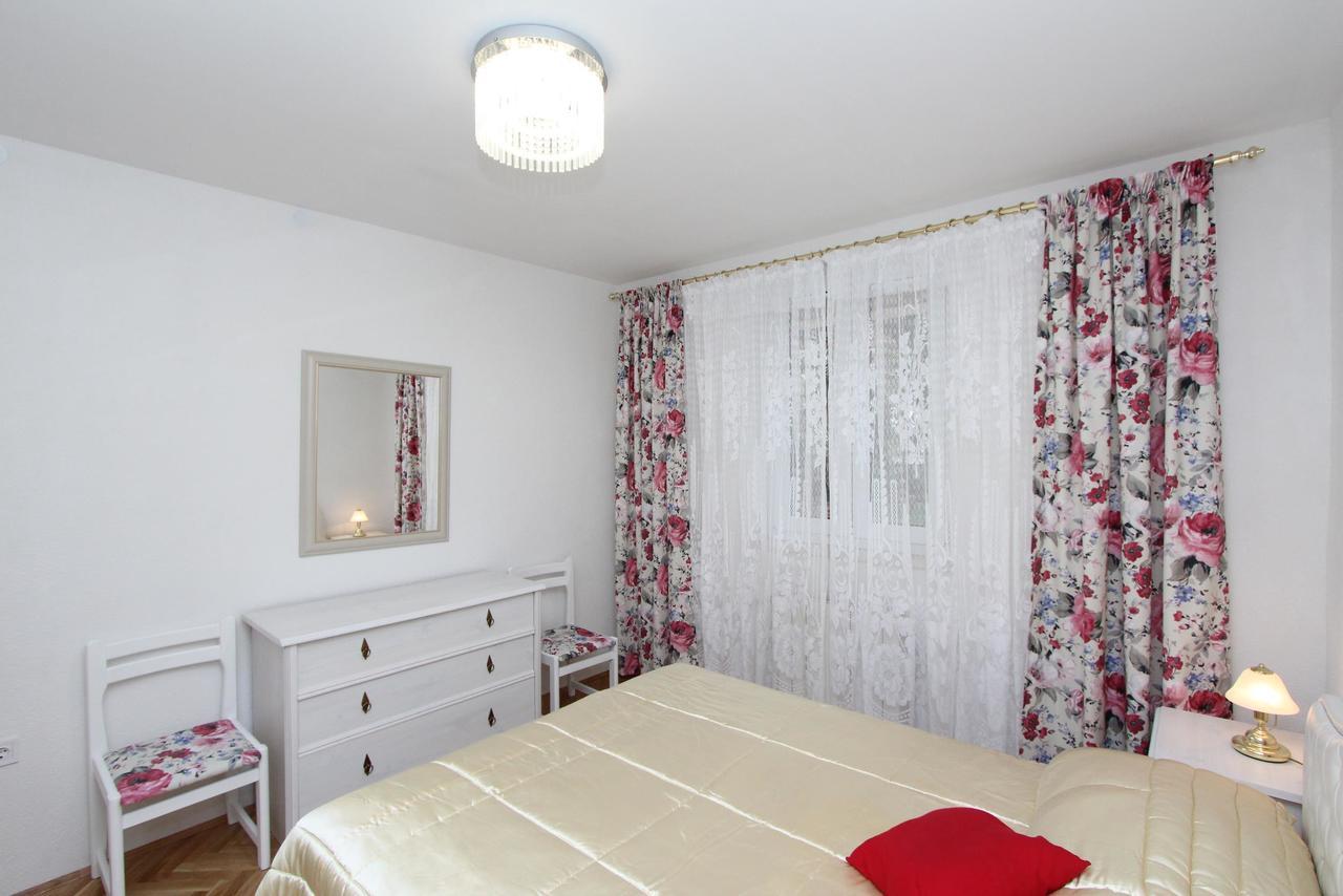 Guest House Aurora ロヴィニ 部屋 写真